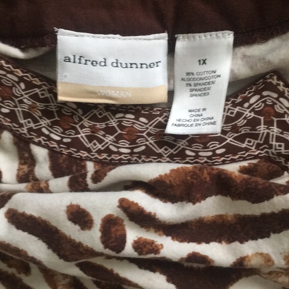 Top - Picture 4 of 4